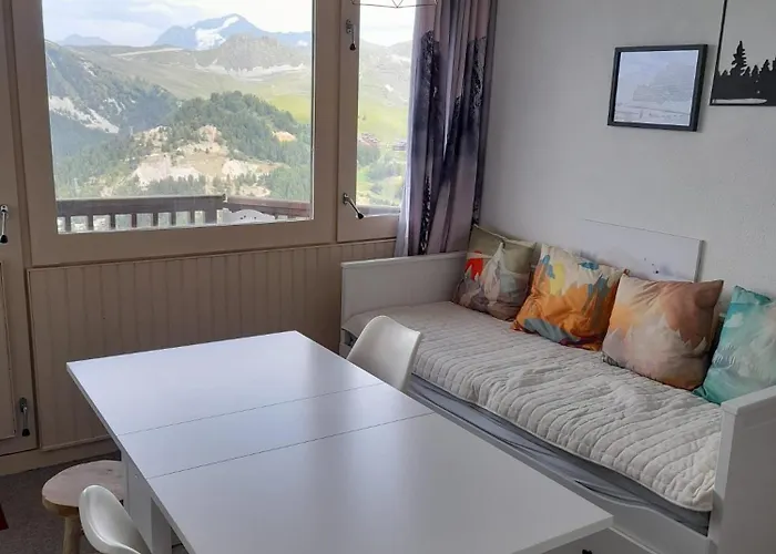 4 Personnes Dans Le Mythique Paquebot Des Neiges A * La Plagne